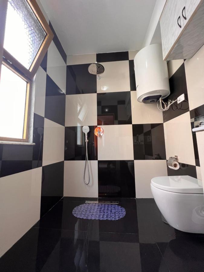 Alea1 Apartment ติรานา ภายนอก รูปภาพ