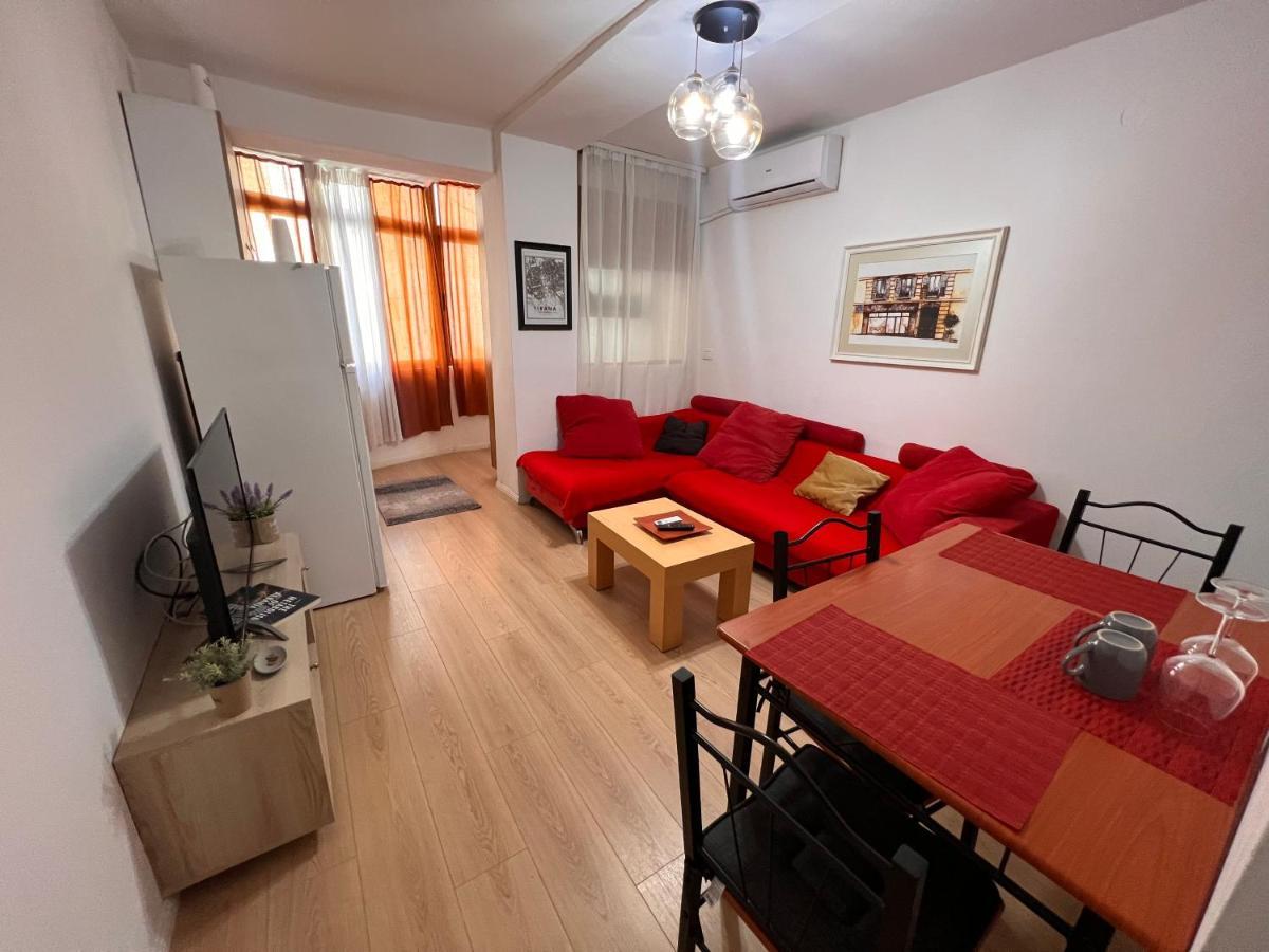 Alea1 Apartment ติรานา ภายนอก รูปภาพ